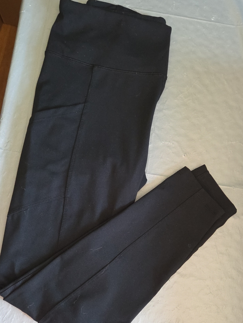 Eddie Bauer Black High-Waist Performance Leggings